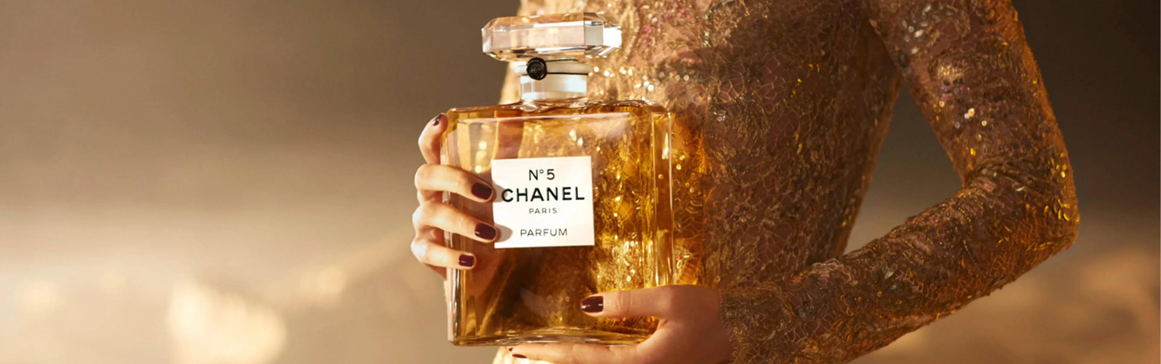 Chanel No 5: Аромат, который стал легендой