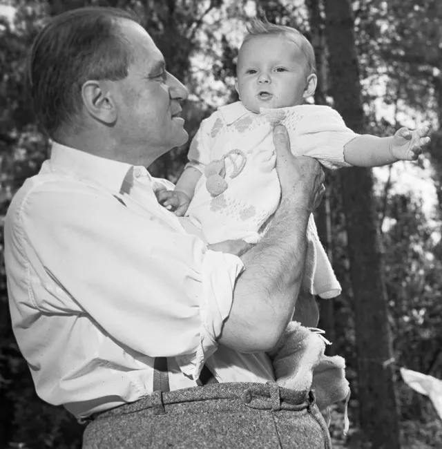 Тина Катаева: «Дорогой, милый дедушка»